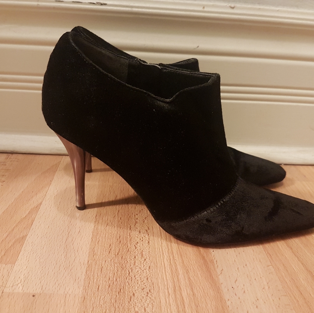 Velveteen Booties